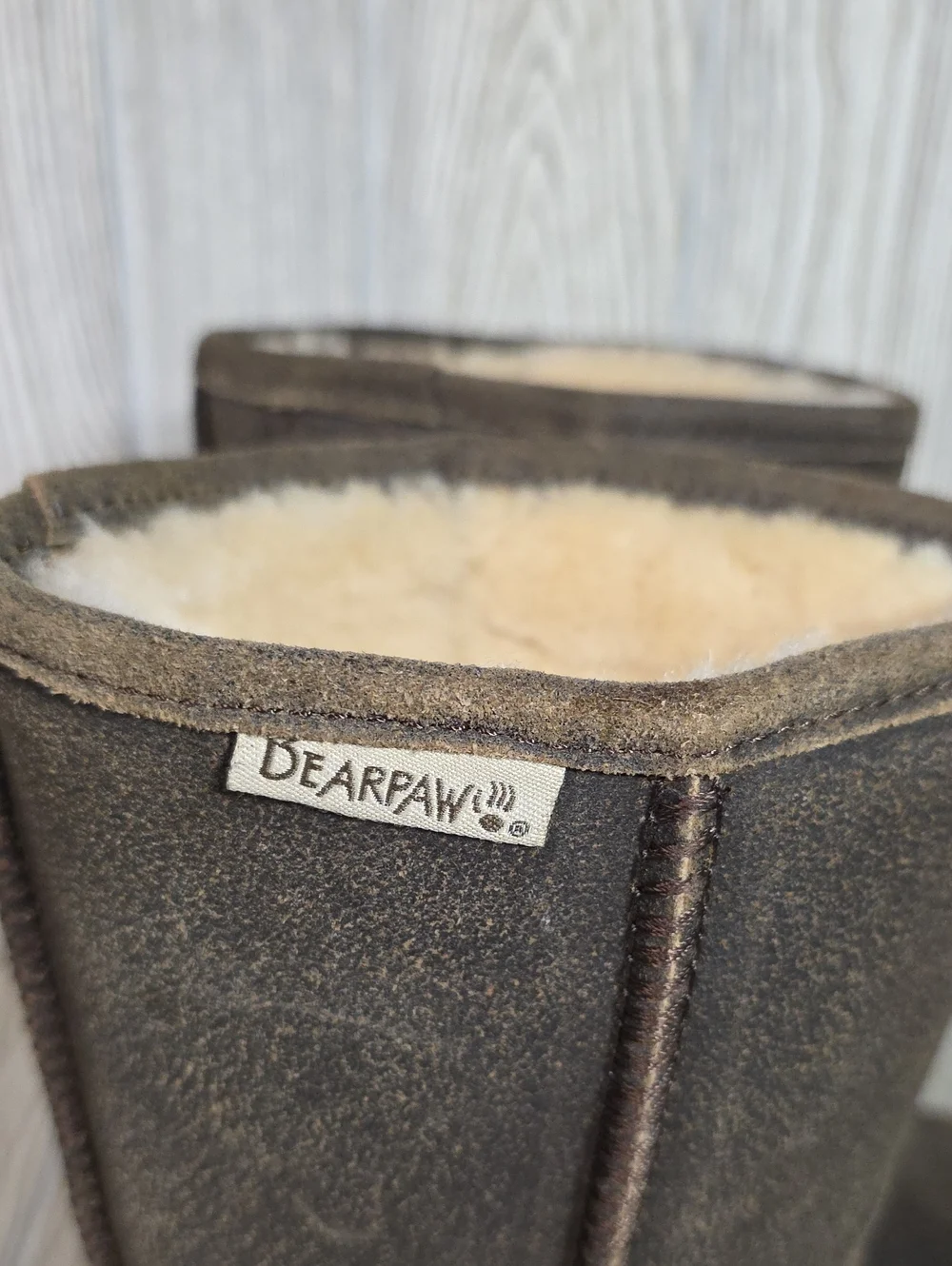 Bearpaw Emma Short Brown Suede Winter Faux Fur Lined Boots Womens Size 7